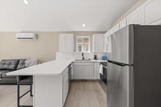 Modern 1BR With Garage and Yard Near Downtown CDA - 4