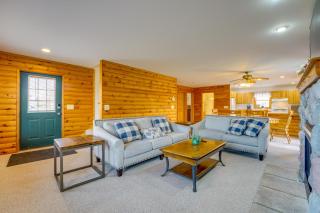 Fire Pit & Grill! Spacious Port Huron Home By Dtwn - 5