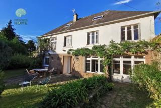 Maison avec jardin/centre ville/15 min de la plage - 0
