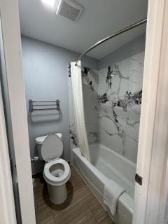 Regency Motel - 2