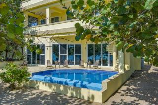 3-Story Beachfront Villa Sleeps 7, Private Pool - 0