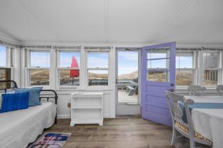 Beachfront Charm in Beautiful East Sandwich - 5