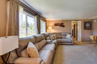 Private Dock & Furnished Deck! Cozy Belfair Escape - 5