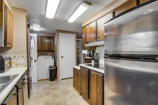 Private Dock & Furnished Deck! Cozy Belfair Escape - 4
