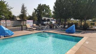 Best Western Plus Delta Inn & Suites - Oakley - 9