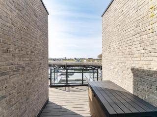 Marina Stay with Dual Terraces - 2