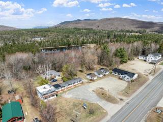 Highland House and Cottages - 0