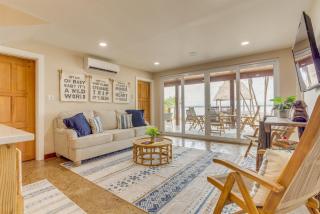 Luxury Waterfront 3bd Villa w Pool Dock - 5