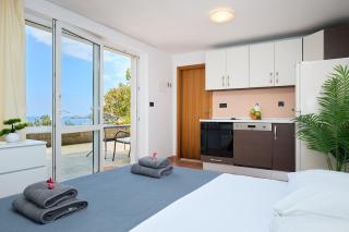 Studio Apartment-The View - 9