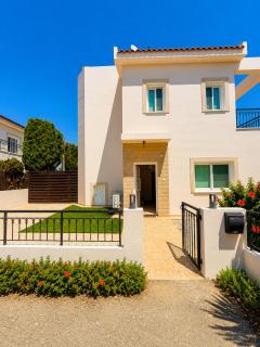 Unique Beach Luxurious Villas - 4