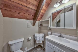 Tahoe Retreat on the Meadow- Hot Tub AC - 2