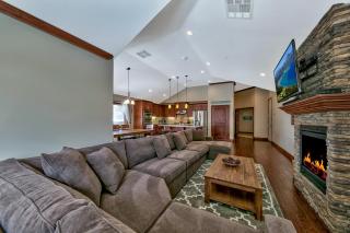 4BR Walk to Lake & Heavenly Tahoe Woods #203 - 6