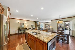 Steps to Heavenly Lake & More Tahoe Woods #101 - 2