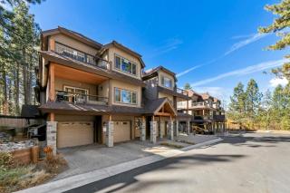 Walk to Lake Heavenly Casinos: Tahoe Woods #601 - 5