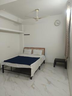 Hotel Prime Lodging - 8