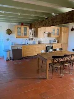 Villa spacieuse avec piscine privée, à Salies, 250 m², 6 chbres - 4
