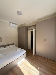 Elisa House 3 - 4