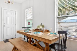 Frenchy's Cottage 490 - 2