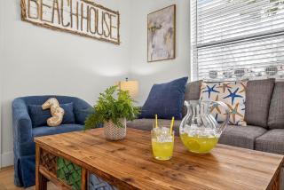 Frenchy's Cottage 490 - 1