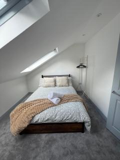 4 Bedroom Apartment In Glasgow City Centre - 7