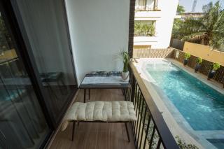 Cozy Studio, M12 - 7