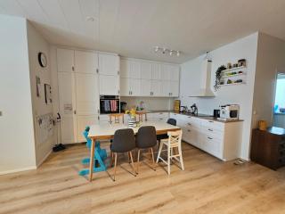 Cozy family home in quiet area near Reykjavík - 4