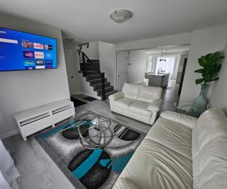 Charming comfortable 3-bedroom home in Regina - 4