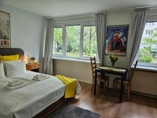 Best Location in Warsaw! Near Central Station and Palace of Culture and Science - 0
