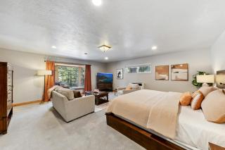 Forested Family Getaway: Hot Tub BBQ Ping Pong - 7