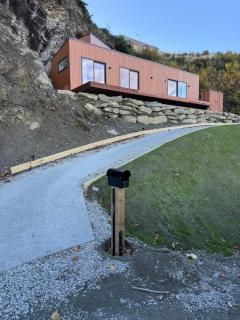 Cozy Hillside Escape Spot Mount &Lake View - Queenstown - 2