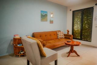 Casa al Sur de Guadalajara con Alberca, Lago, Gym, Parque y Vista al bosque en Salida a Morelia López Mateos - 4