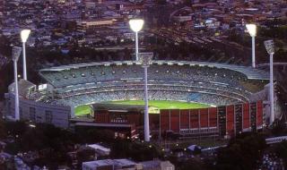 East Melbourne's Finest 700m to Jolimont & MCG - 9