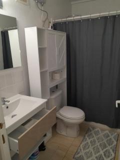 Lorraine's Cozy Retreats Gated Home Away From Home - 5