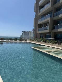 Luxury suite 2 minutes from the beach and airport - 8