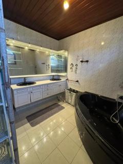 Chambre suite parentale dans belle villa - 3