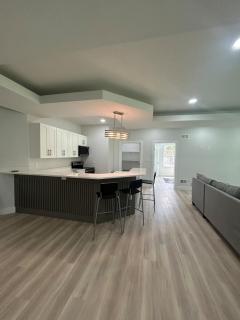 Private and Spacious 2BR Walkout Lower Level w Elevator near Metro and Tysons Corner - 9