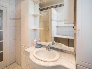 Large Antwerp City Center Apartments 2BBK NS - Amberes - 5
