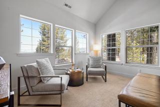 Heavenly Lakeview - Modern Tahoe Escape - 9