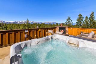 Heavenly Luxe Chalet - Hot Tub Theatre Game Room - 0