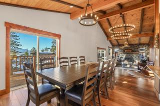 Heavenly Mountain View: Pool Table Hot Tub BBQ - 2