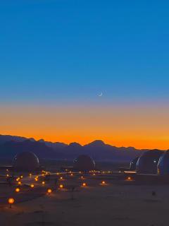 Wadi Rum Luxury Hamad & Jeep Tours - 9
