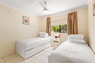 Family-Friendly 2 Bed Retreat Yard Parking Albion - 5