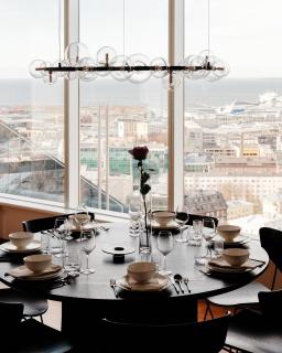 W Apartments 180 View Luxury 4BR Residence, Sauna - 5