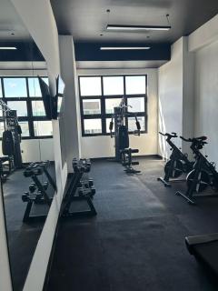Modern Luxury Apartment Prime City Location - 4