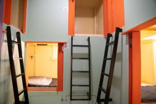 Bestow Capsule Hostel - 9