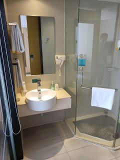 City Comfort Inn Guigang Zhongshan High Speed Railway Station - 6