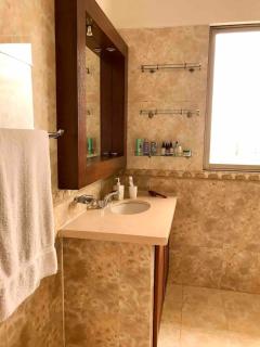 3BR Sky Oasis Penthouse with City Views Parking Country Club Zone - 7