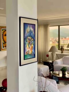 3BR Sky Oasis Penthouse with City Views Parking Country Club Zone - 2