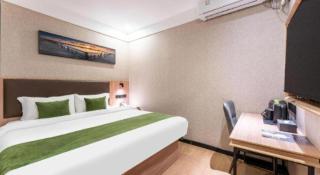 Shell Hotel Shandong Jinan Daming Lake - 1