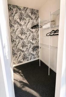 Studio 5- Stylish Stay with Mountain Vista - 3